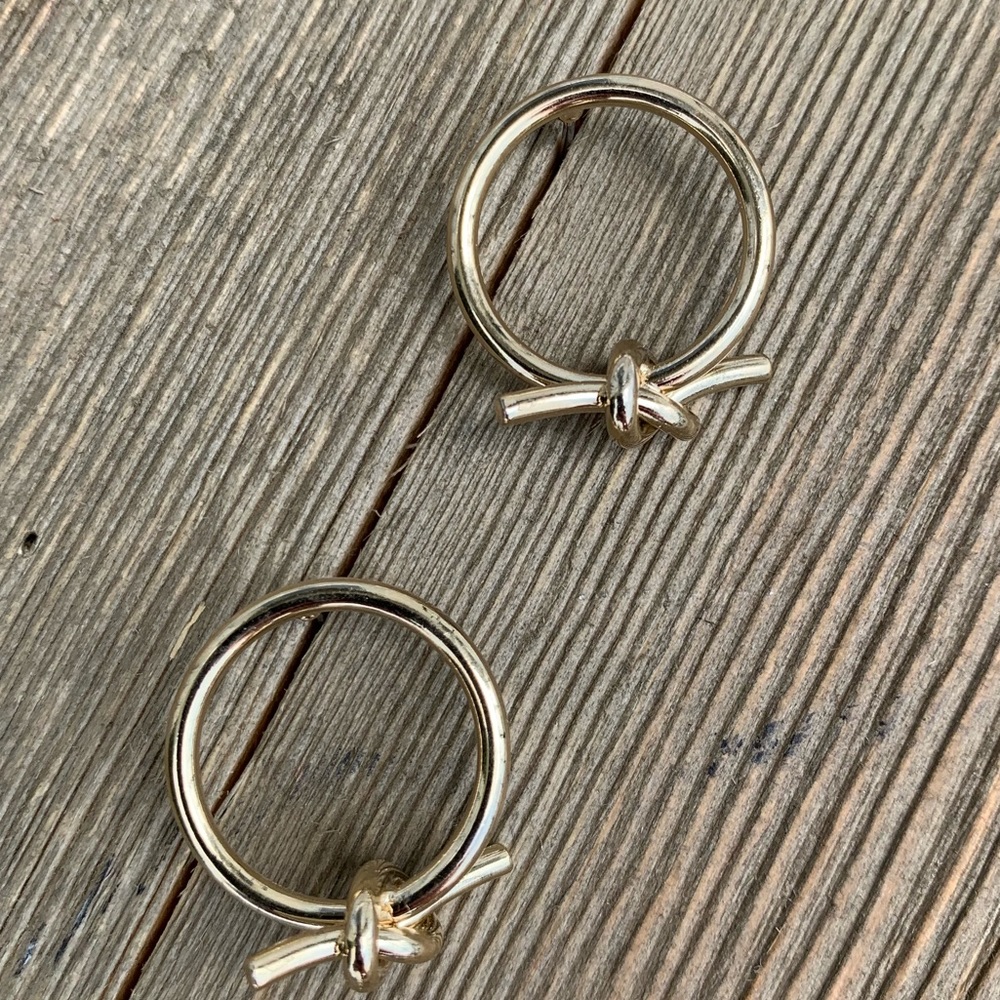 Love Knot Circle Earrings